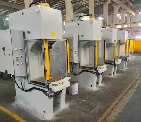 25MPA Hidrolik Baskı Ekipmanı 380V Max. Çalışma Sıcağı 120°C